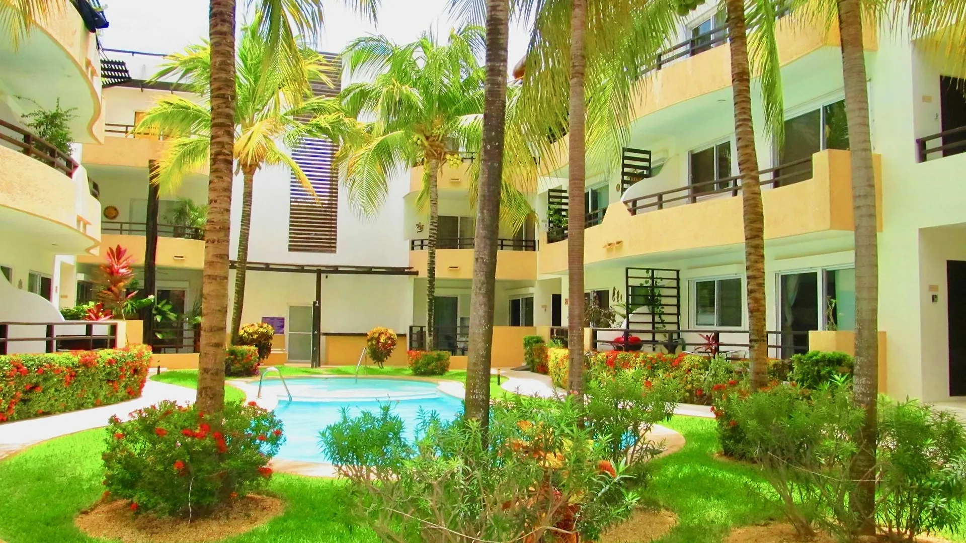Hotel Condo Pacifico By Playa Paradise Playa del Carmen