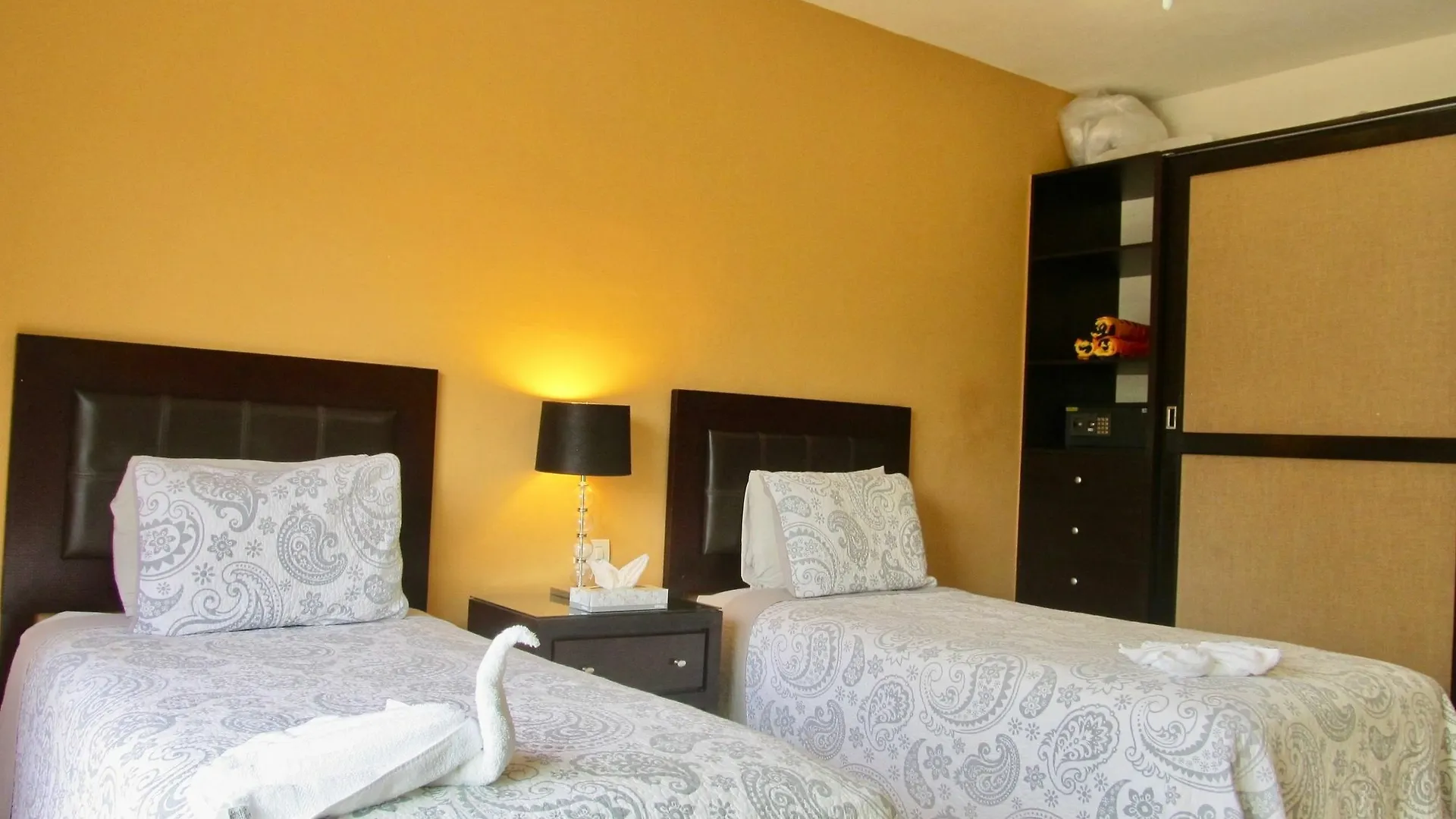 Condo Pacifico By Playa Paradise Playa del Carmen